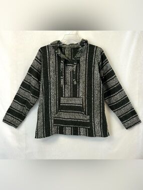 Baja Style Pullover Green and Gray Mens Pocket Hoodie / Missing size tag / Small